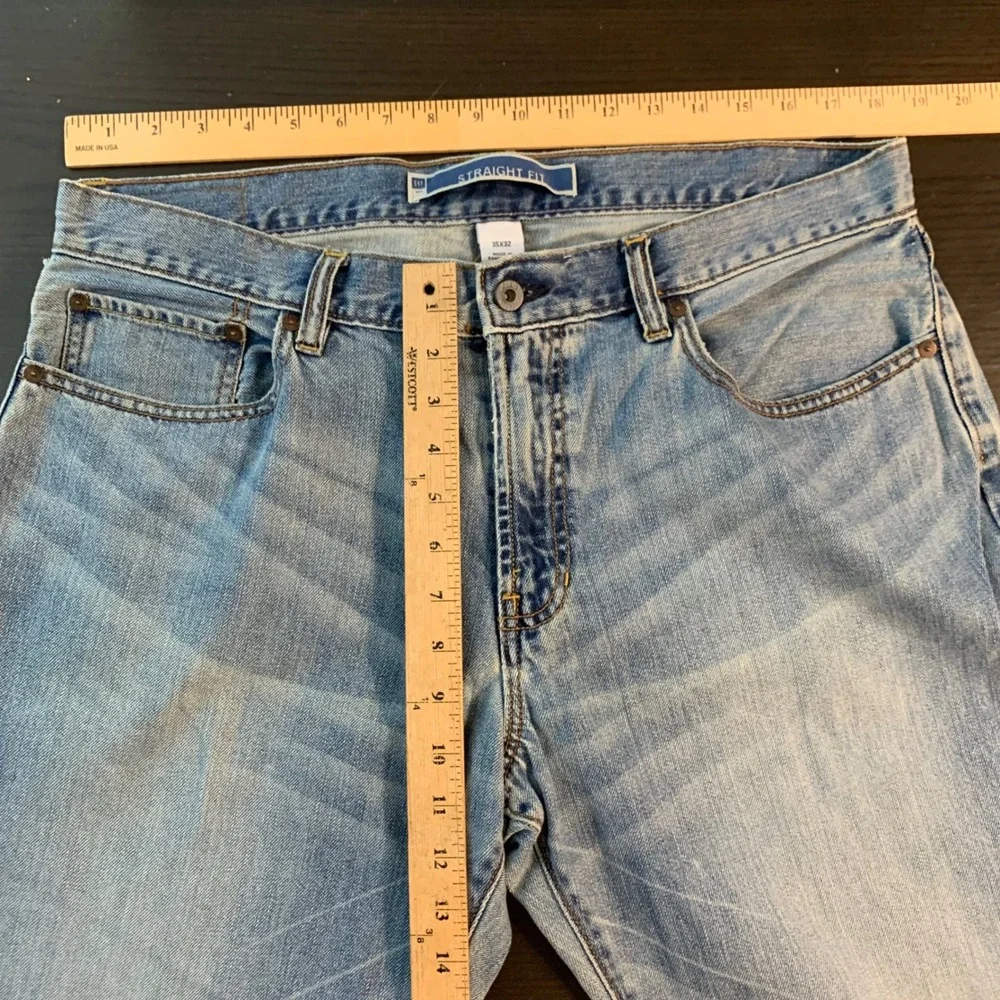 Gap Mens Straight Fit Light Wash Blue Denim Jeans 100% Cotton 35x32 (37x30) 2009